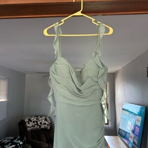 Azazie Size 12 - Matcha